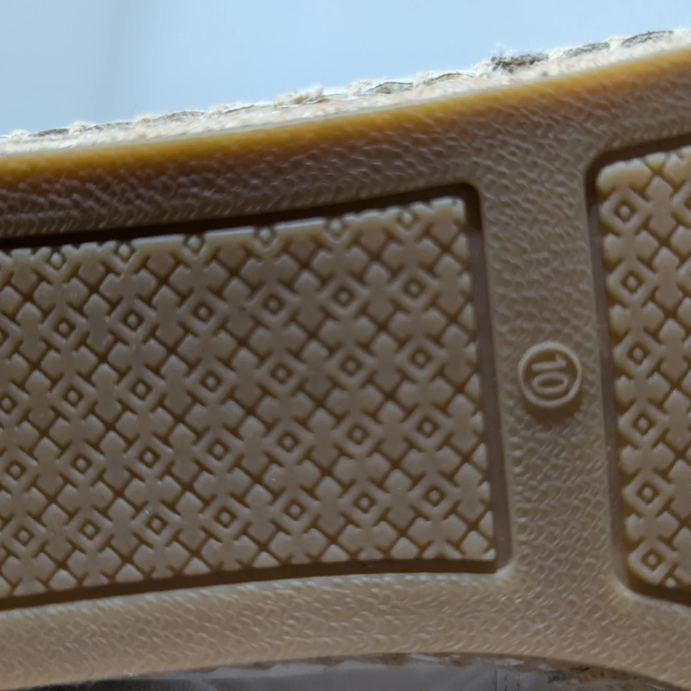 Tory Burch ColorBlock White & Black Cap‎ Toe Nappa Leather Espadrille Flats 10